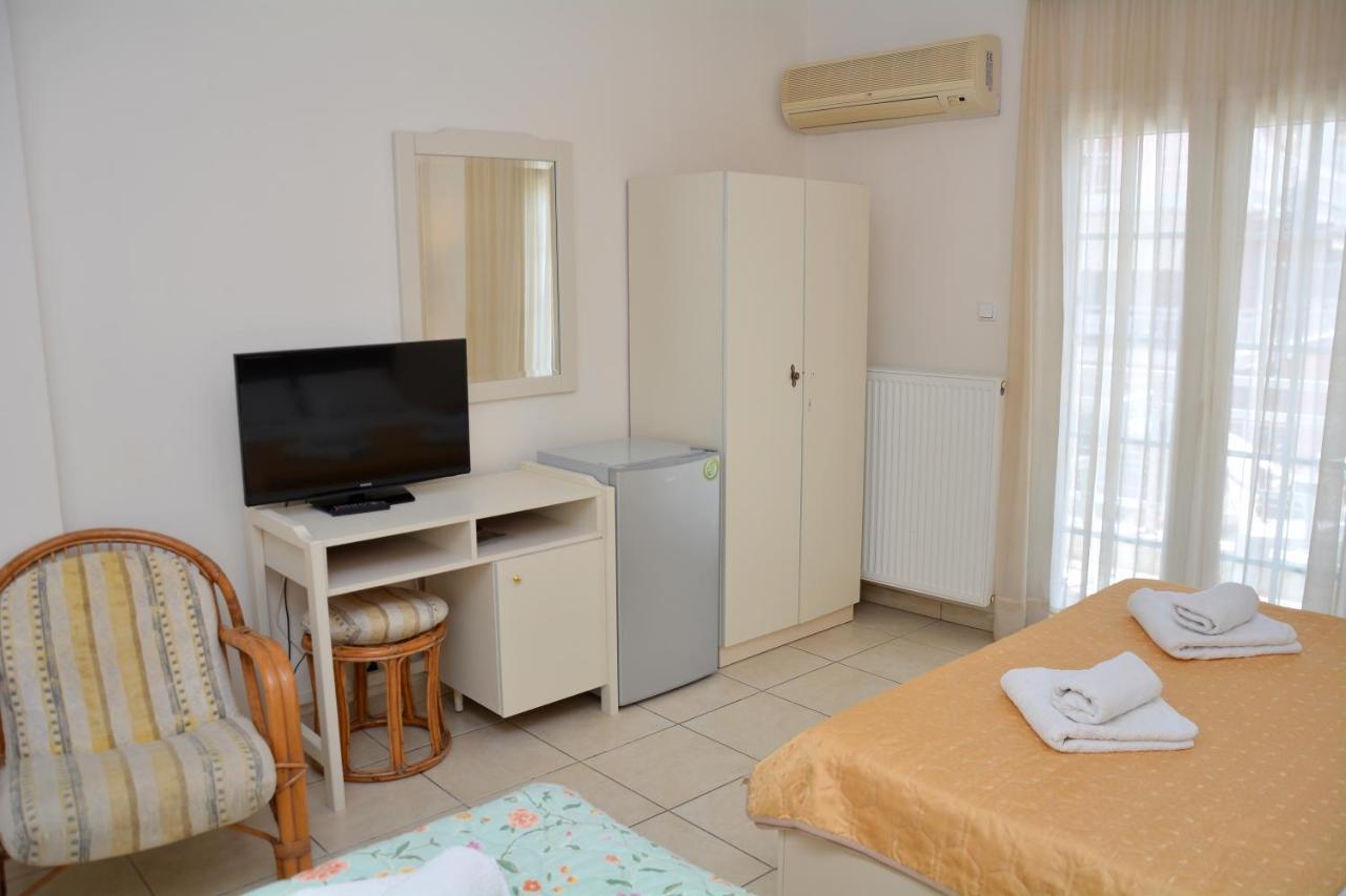 Poseidon Hotel Paralia  Bagian luar foto